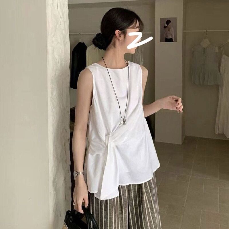 Blue Design Loose Vest for Women 2025 Summer New Age-Reducing White Sleeveless Elegant Relaxed Top Blue Design Loose Vest for Women 2025 Summer New Age-Reducing White Sleeveless Elegant Relaxed Top