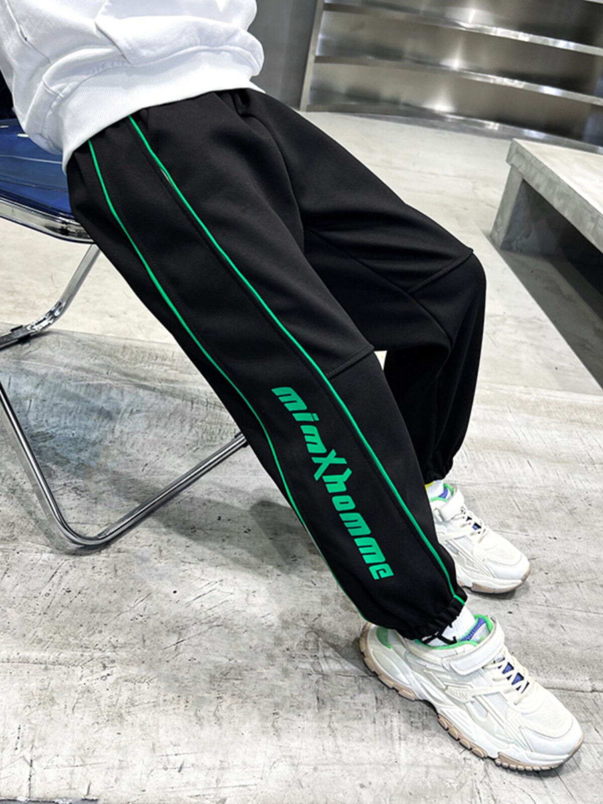 Boys' Autumn Pants, Big Kids' Spring and Autumn Long Pants, Children's Sports Casual Fashion Street-Style Sweatpants, 2026 New Model