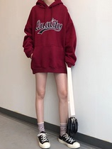 European station plus velvet thickened embroidered sweater women hooded loose mid-length top 2021 autumn and winter Korean version of the European goods trend