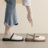 Толстое место в стиле колледжа маленькие кожаные туфли для женщин летом 2025 г. Новая французская Мэри Джейн одиночные туфли неглубь рот большие женские туфли от 41 до 43