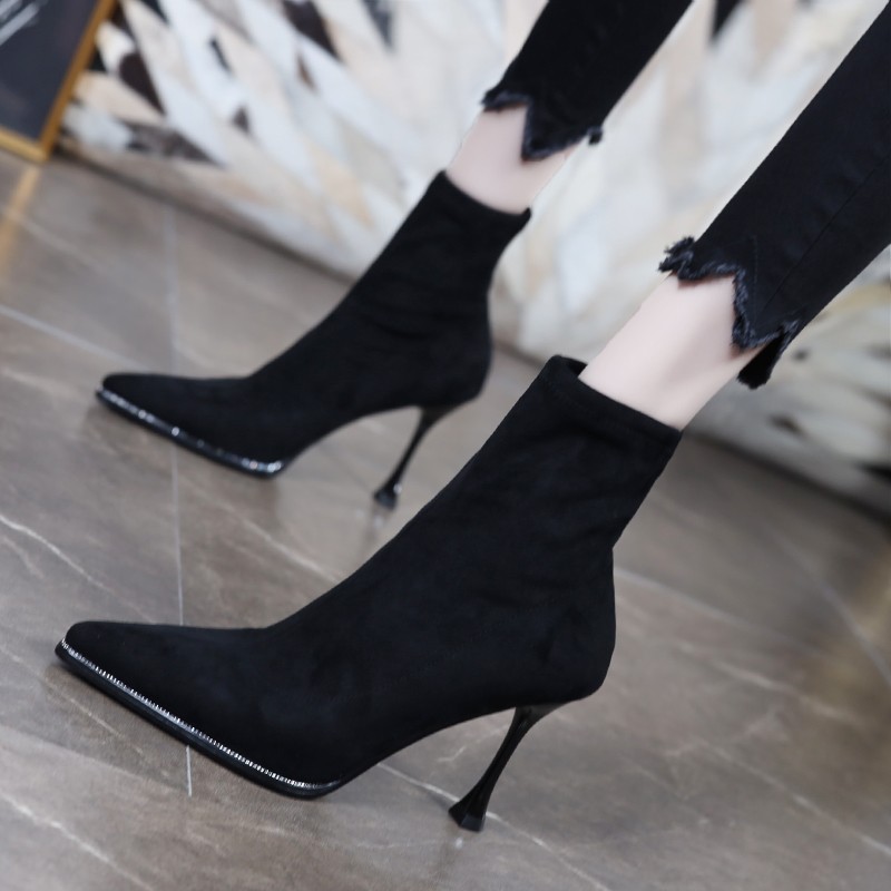 2021 high-heeled boots European and American autumn and winter new pointed toe mid-tube show thin gas field queen royal sister wind fine heel Martin boots women