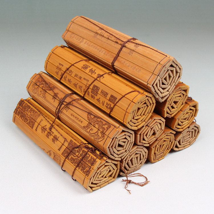 Bamboo slips, crafts, gifts, engraving, engraving, Tao Te Ching, Analects of Languages, Lanting, Preface, Three-character Sutra, Pendant, Bamboo Slip Book, Performance Prop