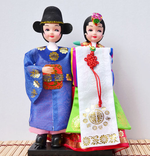 Koreanische Volksbräuche, Puppen, koreanische Seidenfiguren, koreanische Wohndekorationsgeschenke, Kunsthandwerk
