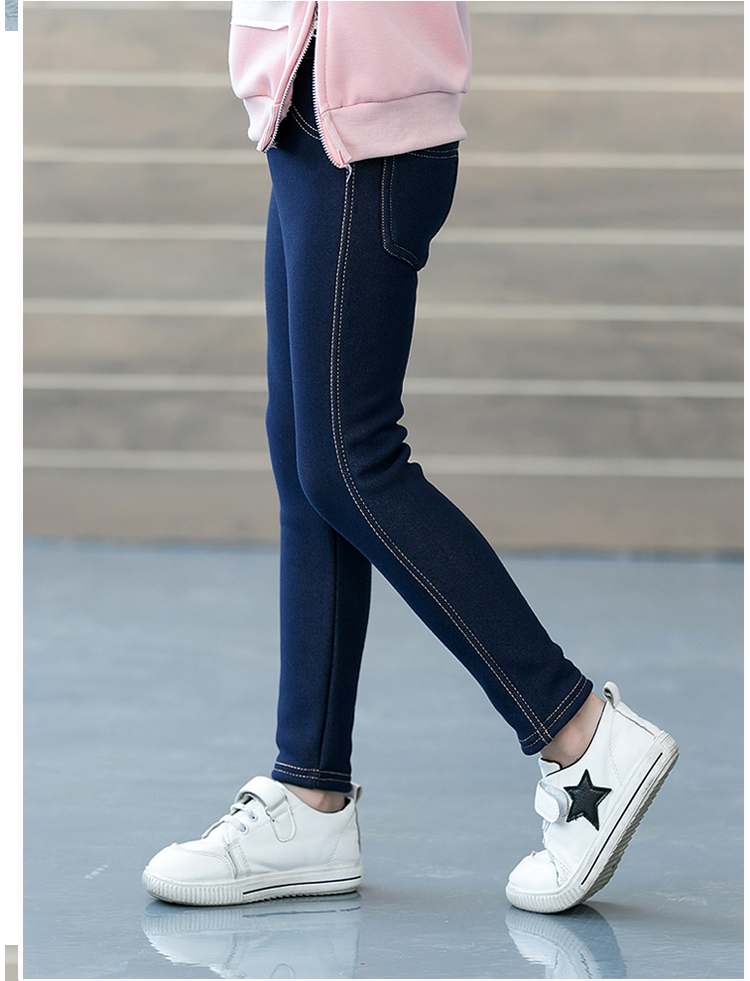 Cô gái cộng với quần legging nhung cộng với nhung mặc quần jean giả trong quần bé gái lớn Quần bút chì mỏng Quần mùa đông trẻ em chân váy trẻ em