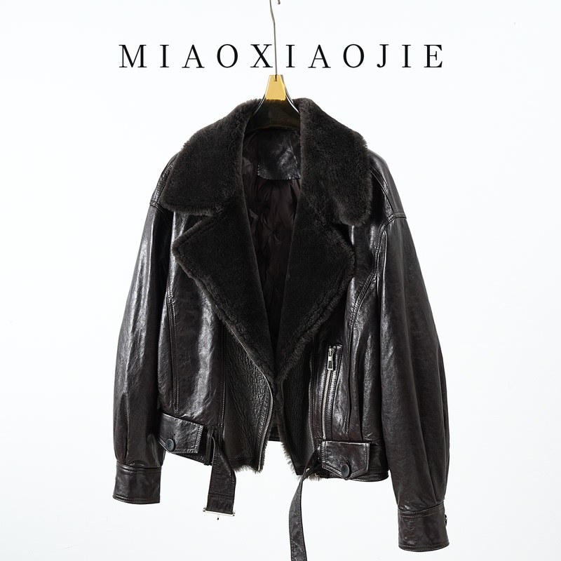 European Genuine Leather Short Leather Jacket for Women, Goose down Jacket, Oil Wax Sheepskin Integrated Motorcycle Jacket for Winter
