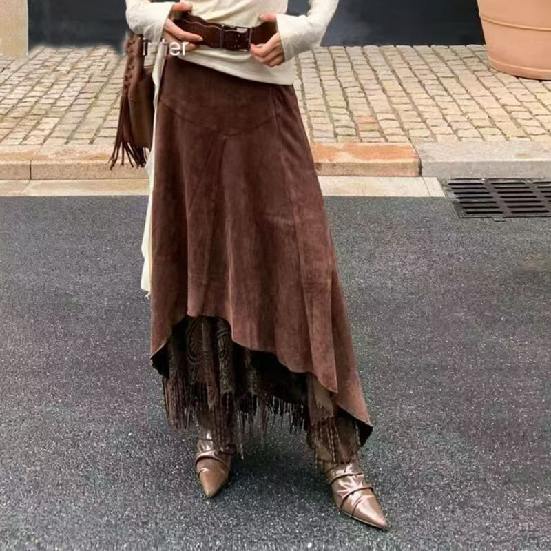 2026 Autumn New Niche Fashion Tassel Lace Hem Patchwork Elastic Waist Suede Midi Skirt