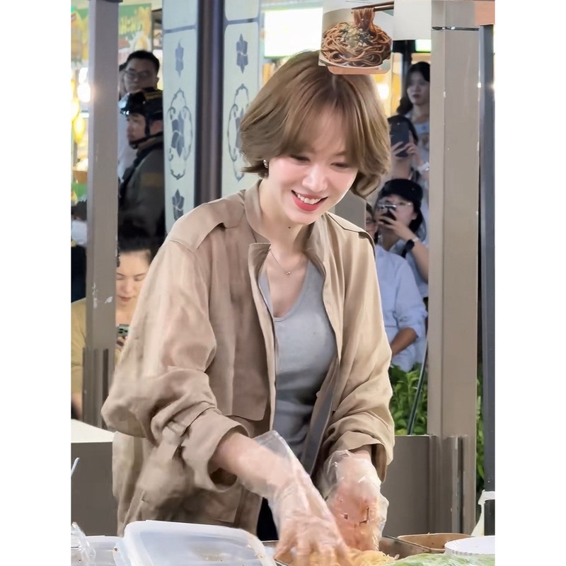 Jiang Yan Chinese Restaurant Style Casual Loose Ramie Jacket for Women, Khaki Color, Sun Protection, Elegant Short Top Jiang Yan Chinese Restaurant Style Casual Loose Ramie Jacket for Women, Khaki Color, Sun Protection, Elegant Short Top