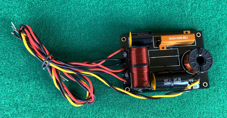 Simple and small tandem type bass double 8 inch double 10 inch wire array sound box frequency division board double bass divider