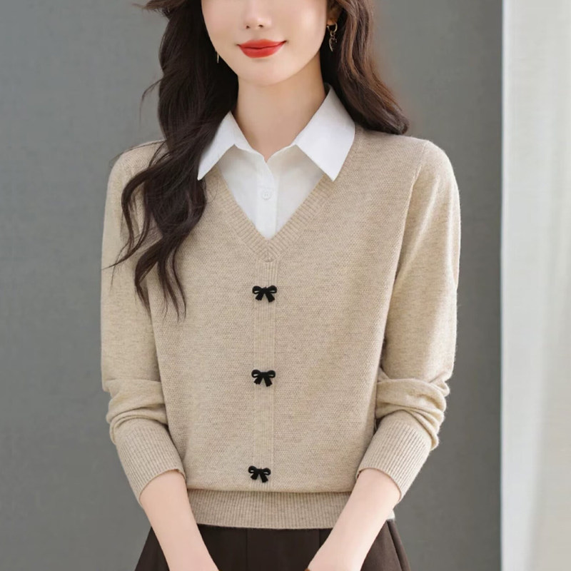 2026 Spring New Style Fake Two-Piece Patchwork Sweater for Women, Fashionable Long-Sleeve Knitwear, Spring and Autumn Age-Reducing Top, Base Shirt