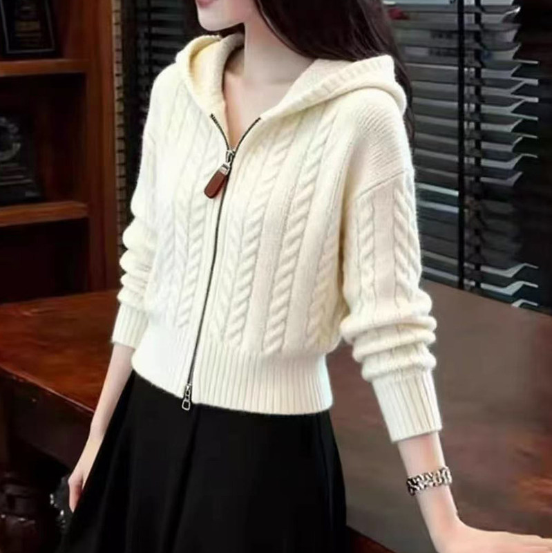 White Cable Knit Hooded Cardigan for Women, Lazy Style, Soft and Cozy, Zip-Up Knit Jacket, Spring and Autumn Fashion Outerwear