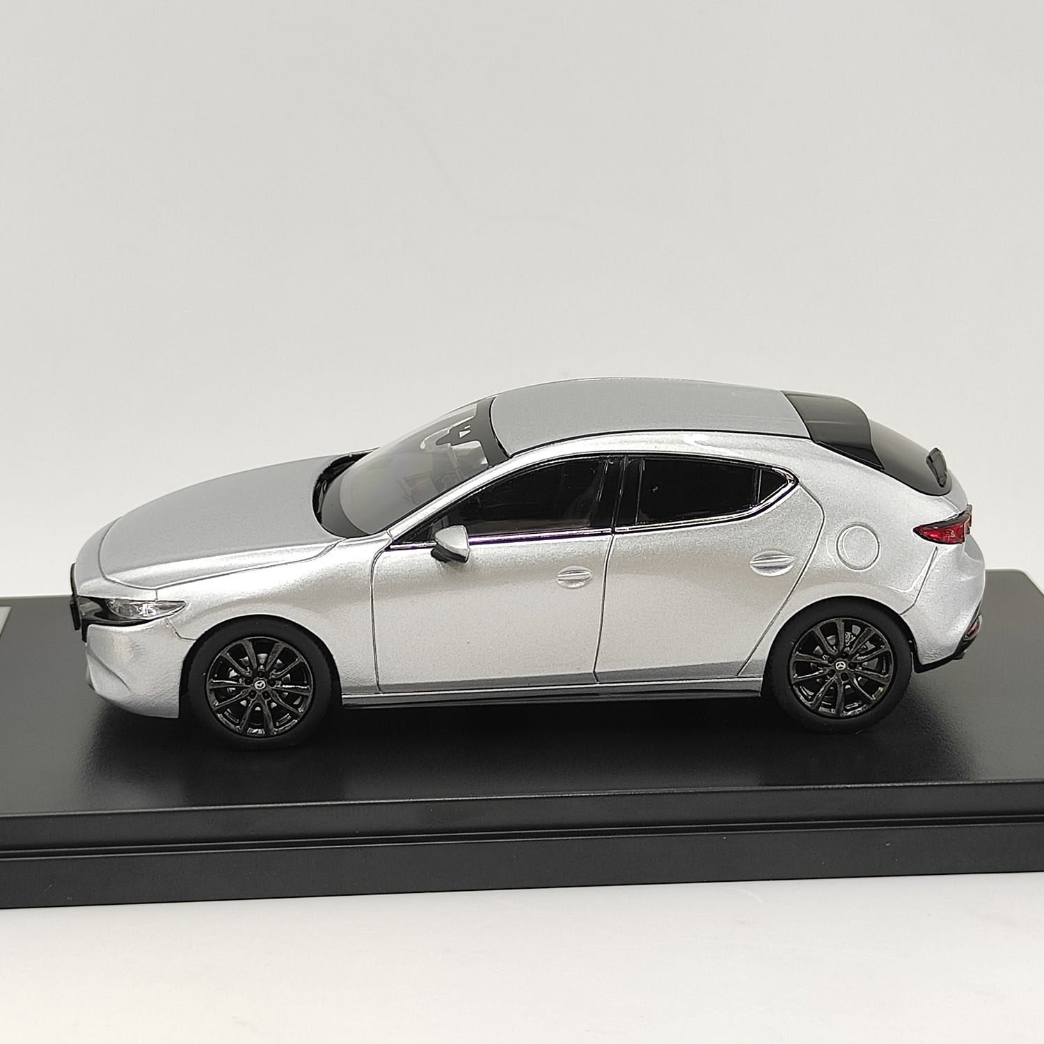 Hi-Story 1/43 MAZDA 3 Hatchback Silver Resin Car Model | eBay