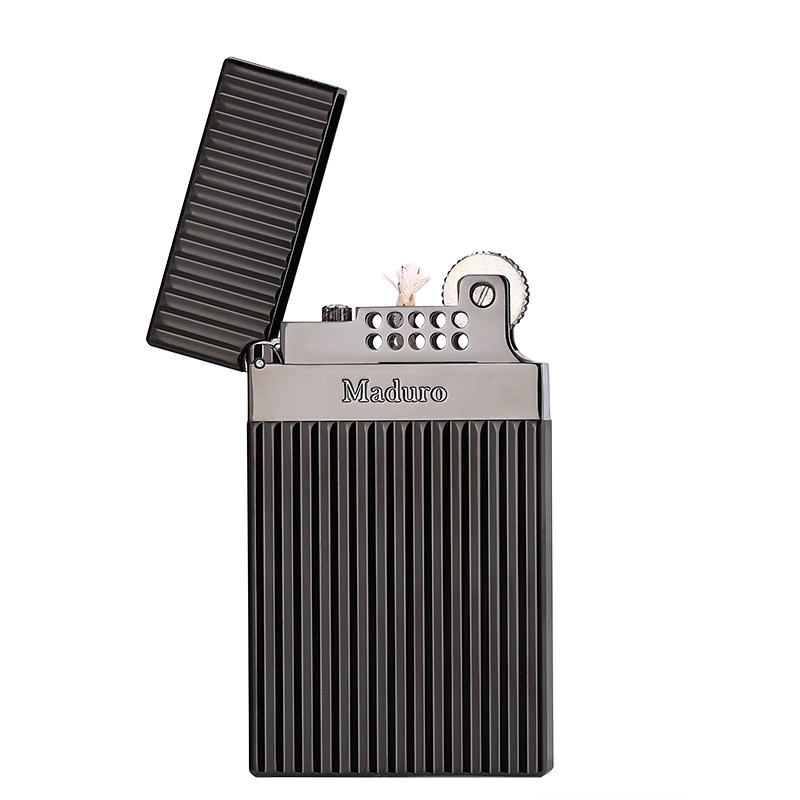 Maduro loud sound lighter personality grinding wheel kerosene lighter steel sound crisp pure copper to send men's gift ultra-thin