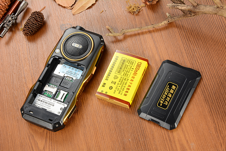 Mobile Unicom 34G cũ điện thoại di động lớn tiếng lớn thẳng máy cũ lâu chờ Land Rover mới K988