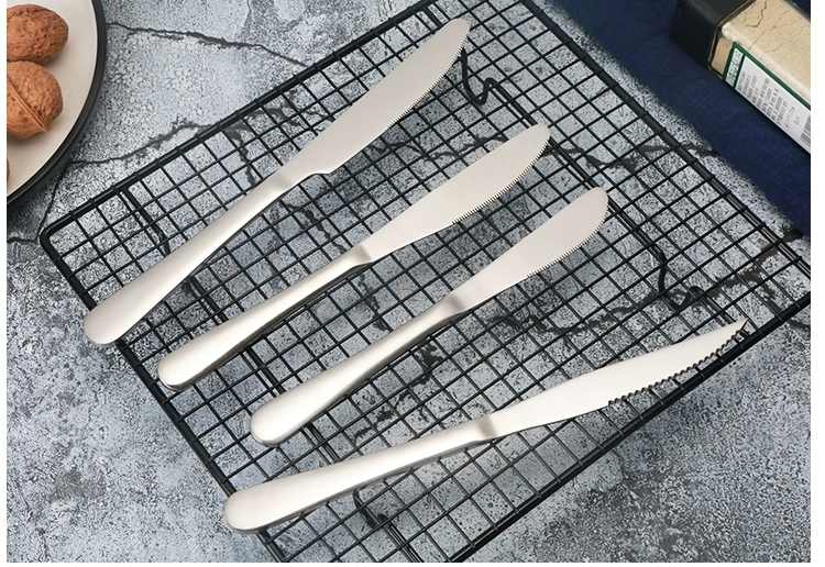 Steak dao kéo muỗng thép không gỉ Tây dao kéo loạt đầy đủ muỗng tròn tráng miệng muỗng cà phê muỗng tay cầm dài muỗng muỗng - Đồ ăn tối đĩa sứ trắng