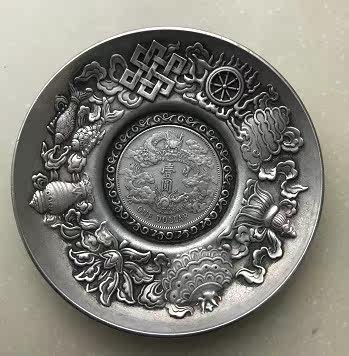 Thick and heavy pressure hand Eight precious white bronze disc diameter 10 6 cm Process Gift pendulum decoration