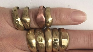 The old bronze ring polished gold Cancan is supposed to be done by ancient foundry workers-Taobao