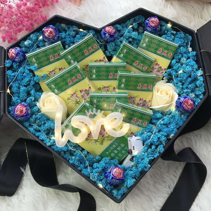 Chinese Valentine's Day Starry Sky Decoration Boxed Fireworks Bouquet Gift Box for Boyfriend or Husband, Creative Valentine's Day Birthday Gift