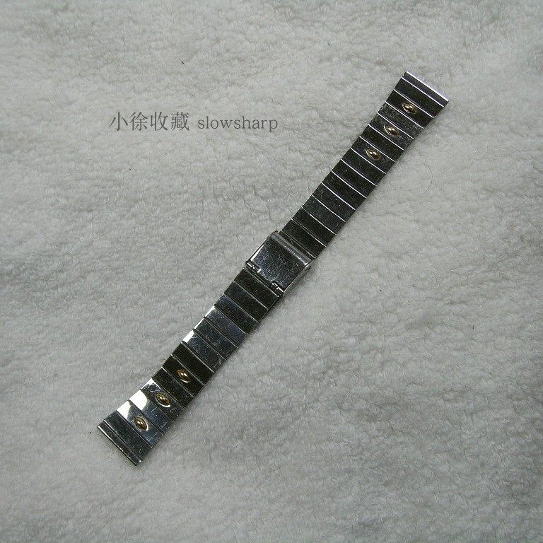 Premium solid steel band meter with stainless steel color 18 mm Width Specifications Classic by buckle length Adjustable fan Benefits