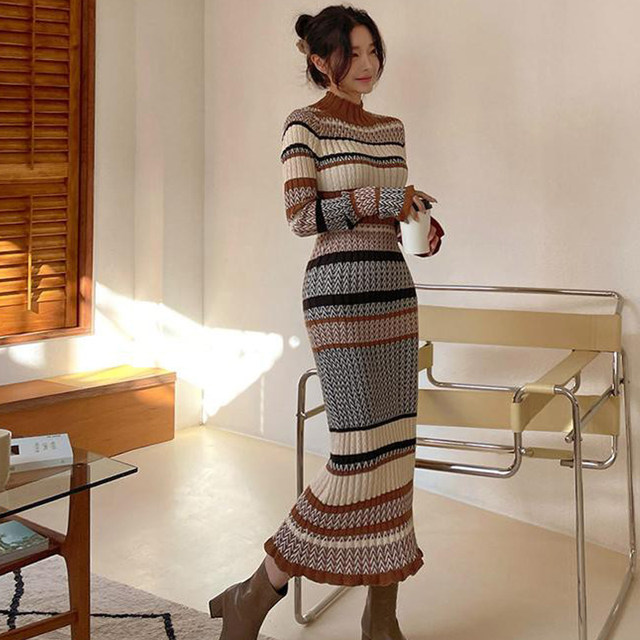 Autumn and winter retro color matching striped long skirt Korean chic high collar Western style with coat bottoming sweater dress women