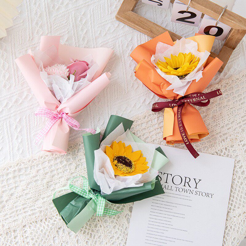 Teacher's Day sunflower bouquet soap flower dry flower simulation small bouquet immortal flower single gift box with mini