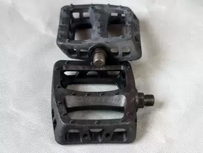 Odyssey BMX Twisted pedals (strong and gripping feet) riders welfare