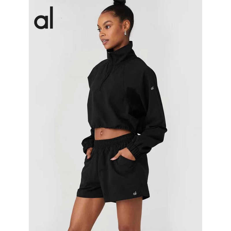 Song Jia Airport Style Windproof and Sunproof Half-Zip Long-Sleeve Top and Shorts Casual Set Song Jia Airport Style Windproof and Sunproof Half-Zip Long-Sleeve Top and Shorts Casual Set