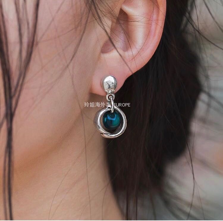 Exploits Spanish hand surgics UNOde50 green jewel earrings resin crystal Ying to remove the European and American light extravagant price