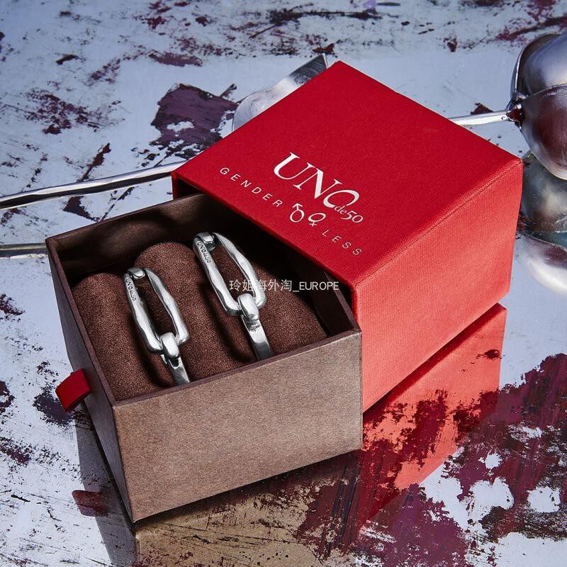 Now goods Spain small crowdboarder UNOde50 Valentine's Day buckle bracelet male bracelet female lovers European and American INS