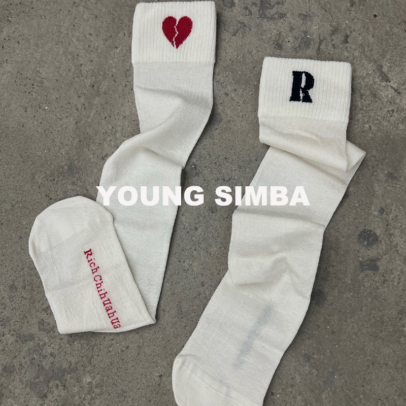 Spot Simba Reborn X Rich Chihuahua 24 Autumn and Winter New Style Heart-Shaped Letter Stockings Spot Simba Reborn X Rich Chihuahua 24 Autumn and Winter New Style Heart-Shaped Letter Stockings