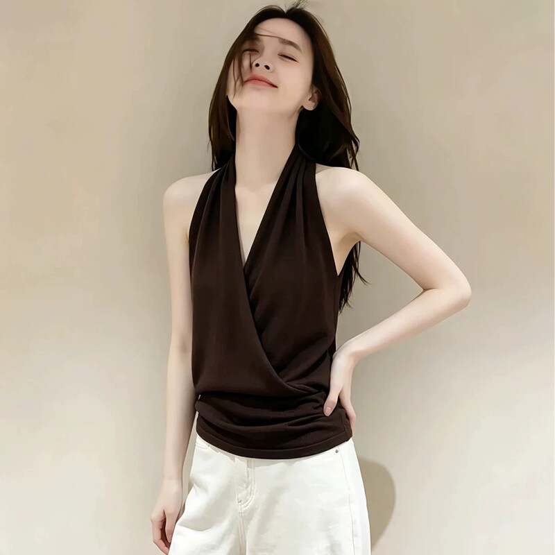 High-End Cross V-Neck Halter Top for Women 2026 New Summer Plus Size Slimming Old Money Style Top High-End Cross V-Neck Halter Top for Women 2026 New Summer Plus Size Slimming Old Money Style Top