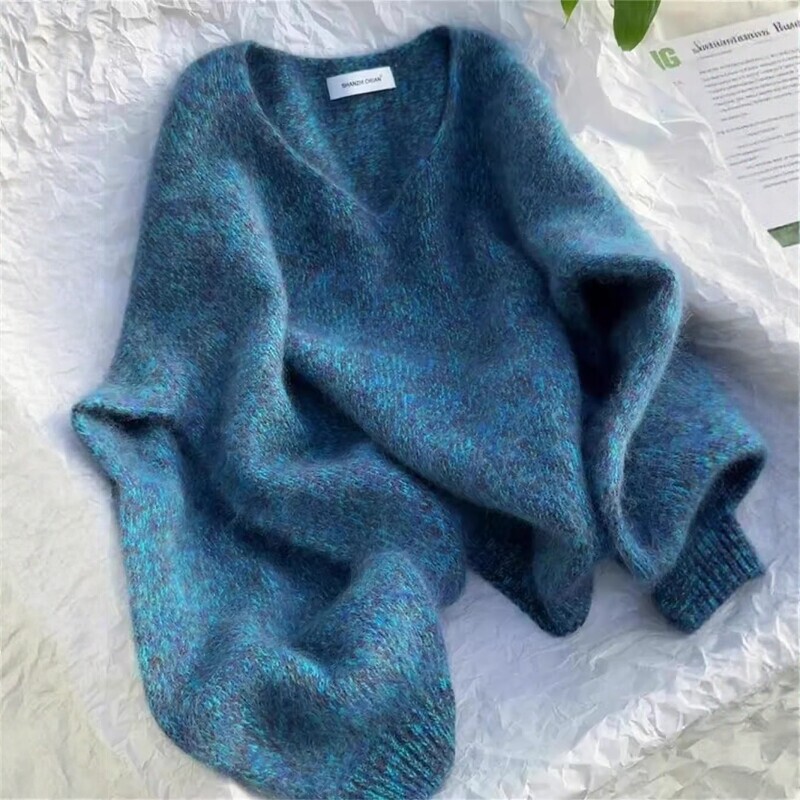 Plus-Size Korean-Style Blue V-Neck Soft Sweater for Women, Spring 2026, Thick Loose Knit Top for Chubby Women