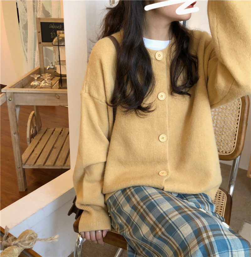 Goose Yellow Lazy Retro Sweater Sweater 2022 new autumn and Winter loose and soft weaving jacket