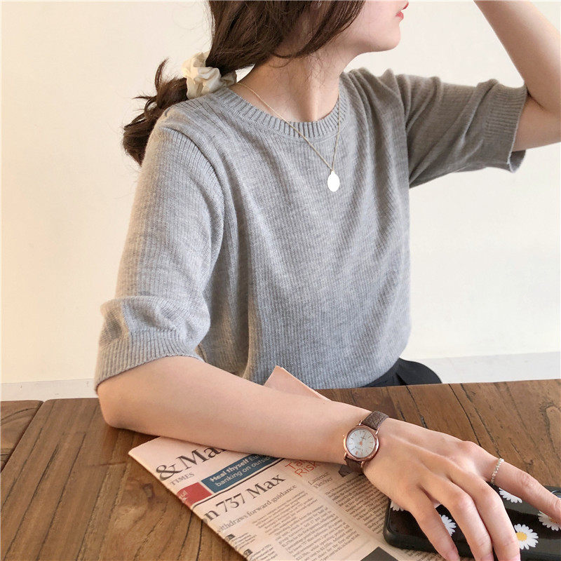 2020 summer Korean self-made loose Joker basic short sleeve T-shirt women's breathable solid color round neck knitted jacket