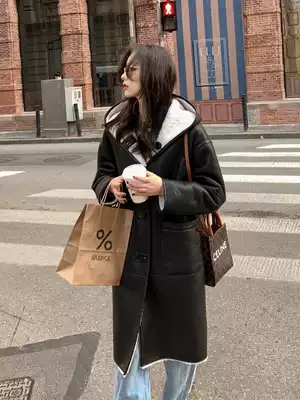 Wang fried two sides to wear imported Merino real fur one female lamb fur coat long version hooded 2021 Winter