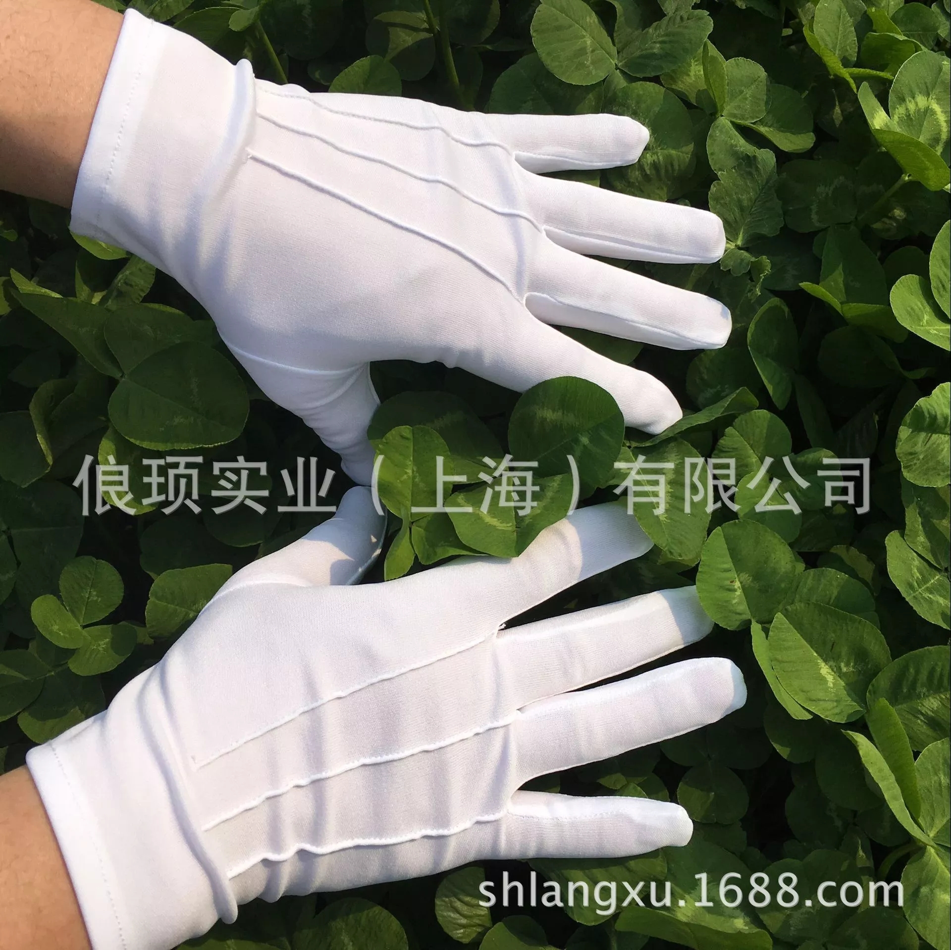 Gift instrument silk sliding white gloves for men and women on duty parade cotton hand strings Buddha beads used with hotel disc jewels gloves