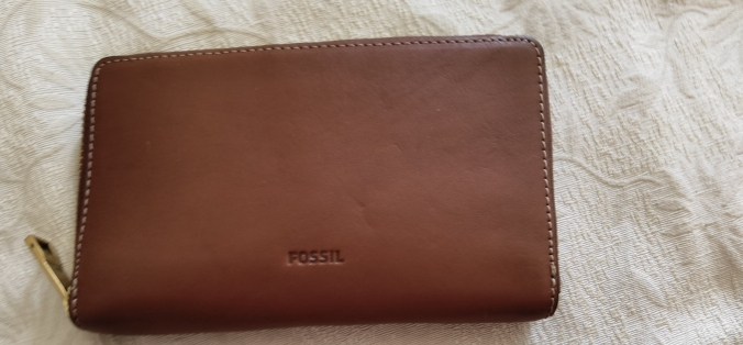 Fossil New Medium Cowhide Women's Wallet Clutch