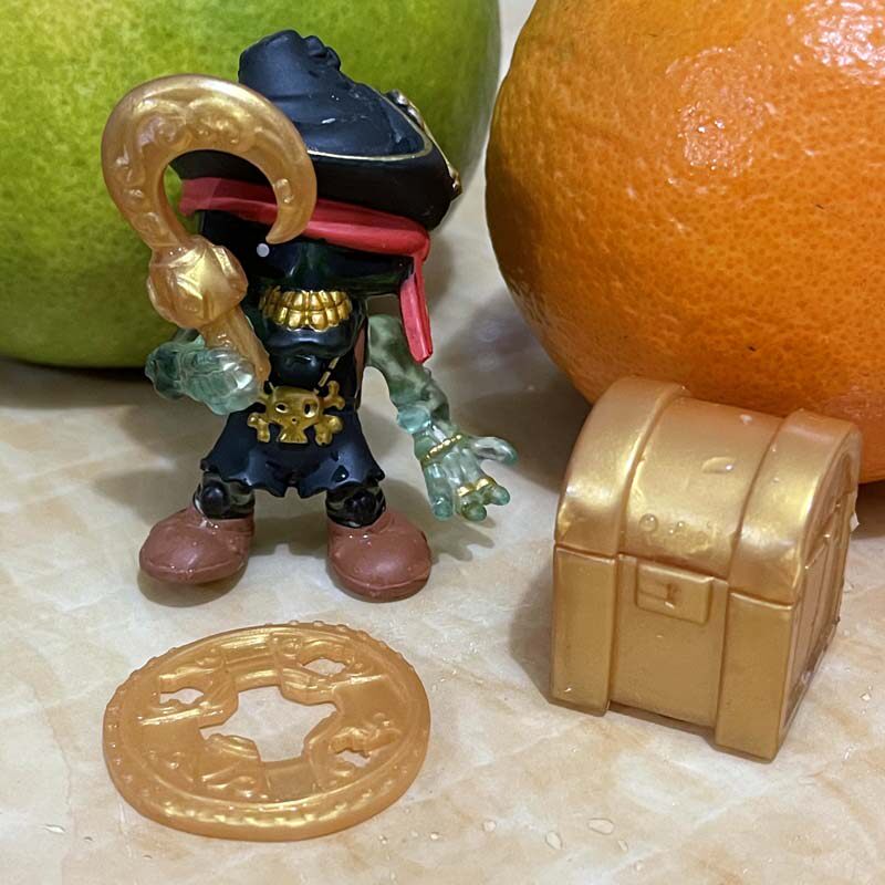 Export European and American Boys Archaeological Excavation Treasure Hunting Gold Dragon Skeleton Monster Assembling Alien Blind Box Toys