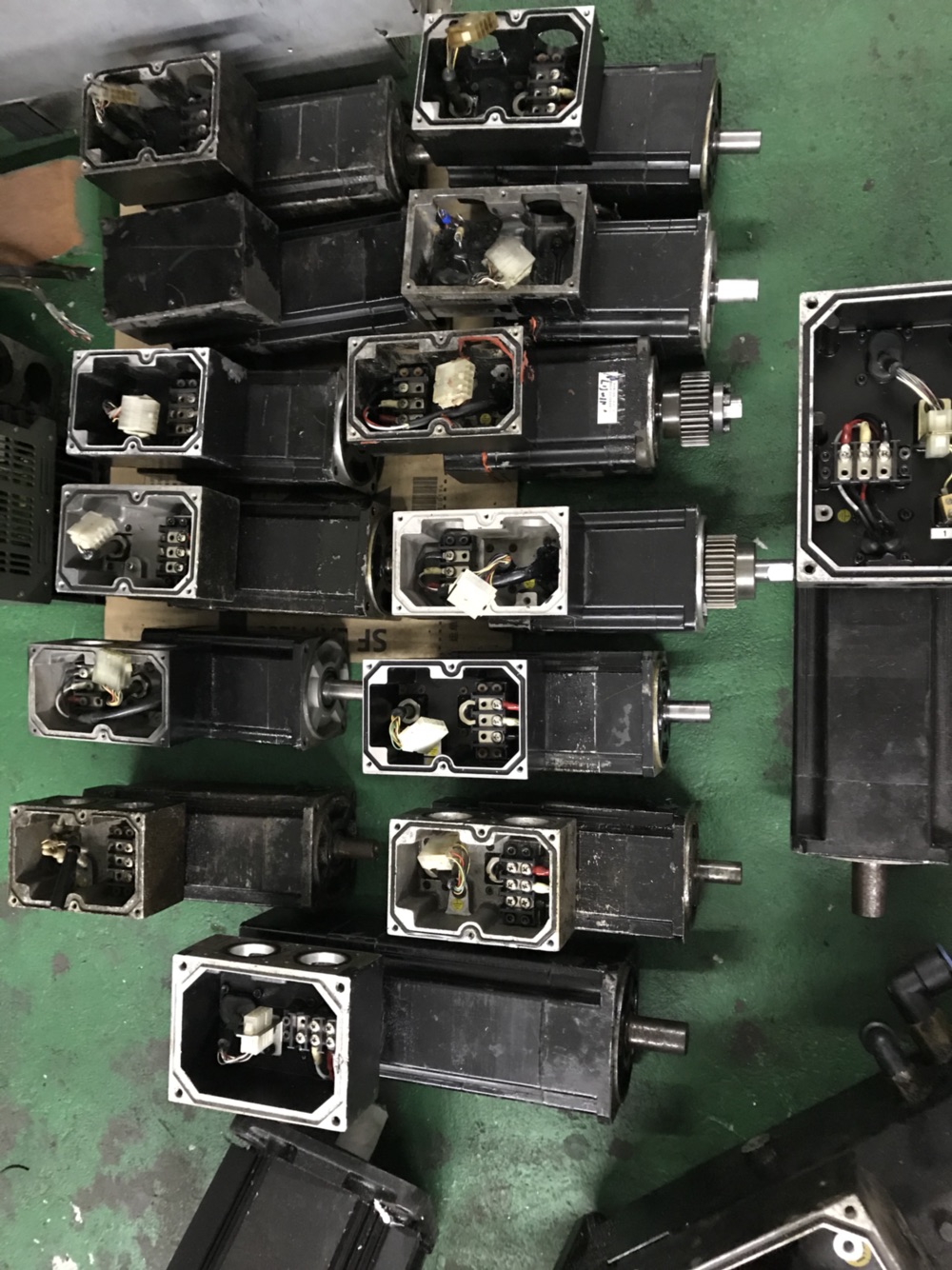 P50B08075HXS6L sales maintenance for the motor P50B08075HXS6L of the brother numerical control machine