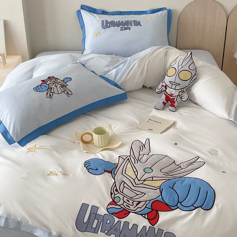 Ultraman |   Four-Piece Set of Pure Cotton Quilt Cover and Bed Sheet with Cartoon Design for Boys and Children, Three-Piece Bedding Set.