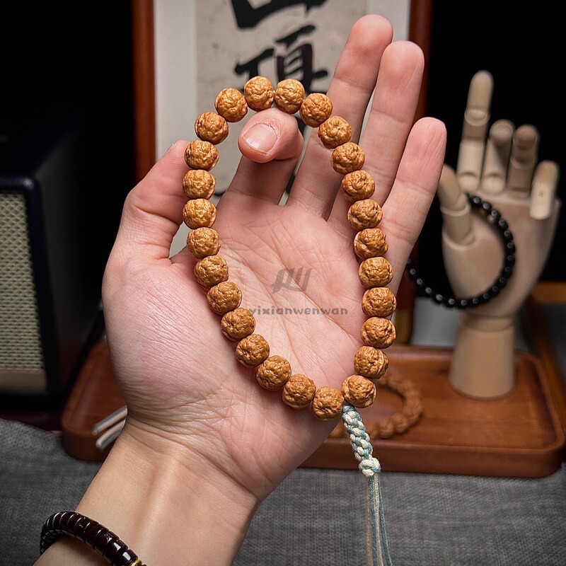 Monkey Head Carving, Toad Head, Graduation-Grade Natural Color, No Chemicals, No Wax, Finely Crafted Round Beads, Hand-Held Buddhist Prayer Beads