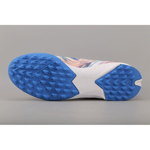 Adidas, футбольные детские бутсы, с шипами