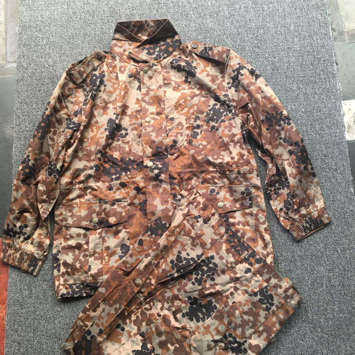 Old stock 03 winter combat training suit winter smock pie to overcome multi-pocket wear-resistant overalls