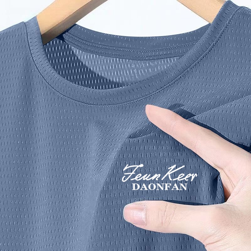 Clearance of Foreign Trade Surplus: Men's Mesh Short-Sleeve T-Shirt, Ice Silk, Thin Summer Undershirt, Youth Sports Quick-Dry Top Clearance of Foreign Trade Surplus: Men's Mesh Short-Sleeve T-Shirt, Ice Silk, Thin Summer Undershirt, Youth Sports Quick-Dry Top