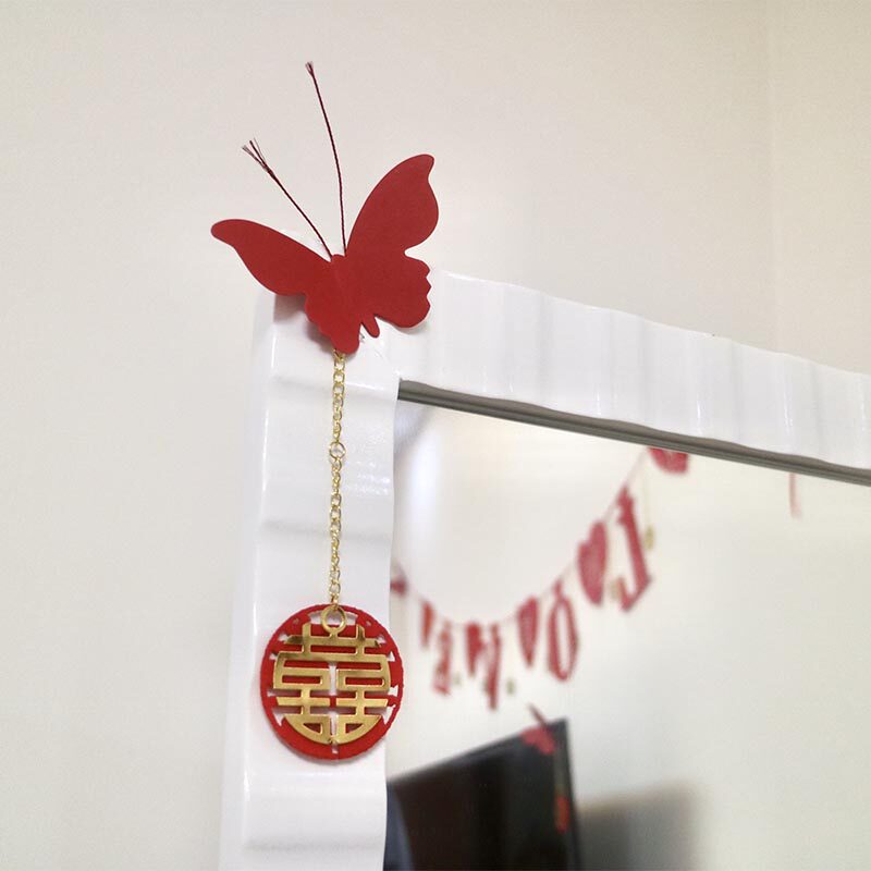 Wedding room Placement Happy Character Pendant Small Metal Wedding Solid creative ornament Decorative Furniture Wedding items Great All-Taobao