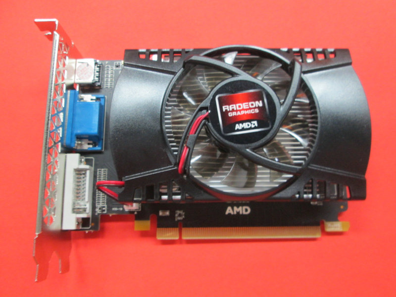 HD7670 graphics card 4g DDR5 128 bits game graphics card pci-e spell HD6770 4GB