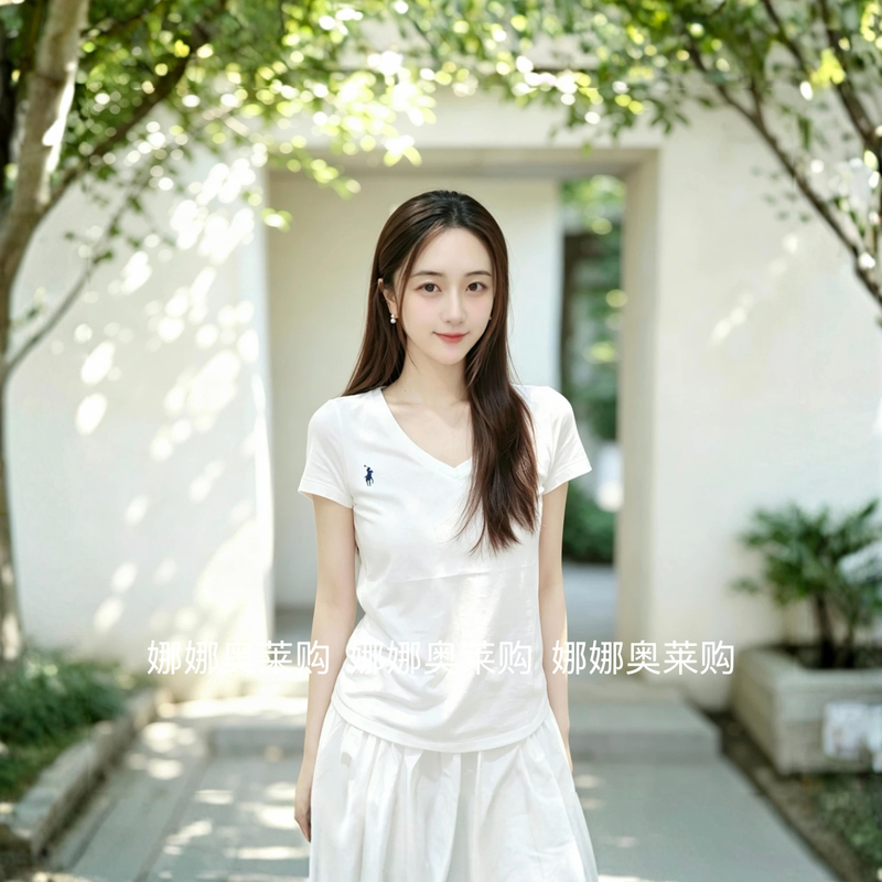 In-Stock V-Neck Short-Sleeve T-Shirt for Women with Pony Logo Embroidery, Casual Slim-Fit Top, Zhao Lusi Style In-Stock V-Neck Short-Sleeve T-Shirt for Women with Pony Logo Embroidery, Casual Slim-Fit Top, Zhao Lusi Style