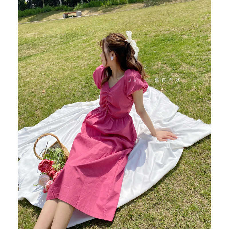 Berry likes you and likes big Pang custom summer French long dress solid color bubble sleeve V-neck Peach dress for women