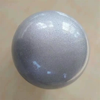 Серебряный серебряный серый