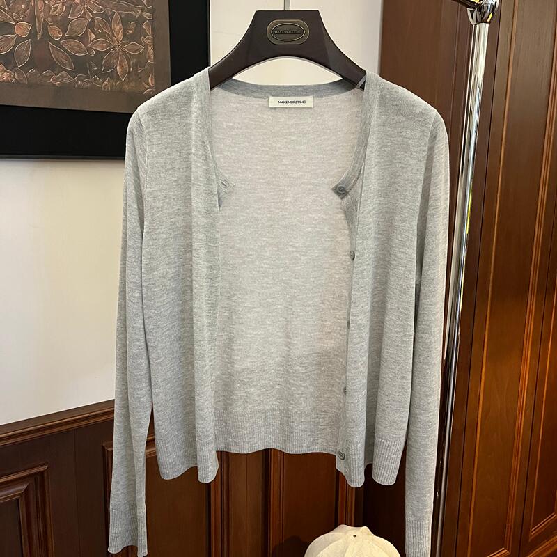 In Stock! Authentic Products from the Make Store】New Arrivals for Spring and Summer, Korean-Style Simple Gray Thin Cardigan Knitwear 882511