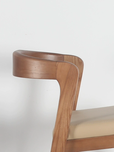 Стул с северным сплошным деревянным домом, современная минималистская спина, высокий табурет, стул передний стул, стул, табурет